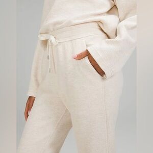 Lululemon Ribbed/Waffle High-Rise Jogger 25" *7/8 / White Opal / Cotton / 4
